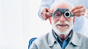 Cataract Surgery in Illinois